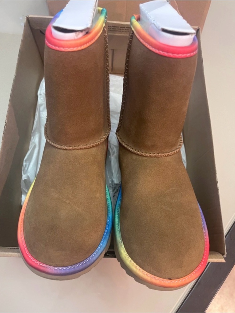 UGG Kids Classic Short II Rainbow Boots - Chestnut